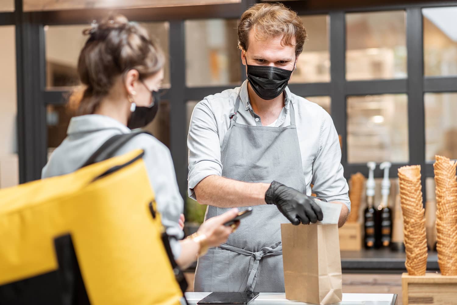 Scoop to Door: Ice Cream Boosts Takeaway Decembers